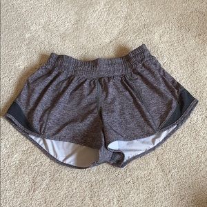 Hotty Hot Short 2.5"